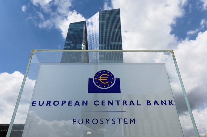 Evropska centralna banka v Frankfurtu. Foto Wolfgang Rattay/Reuters
