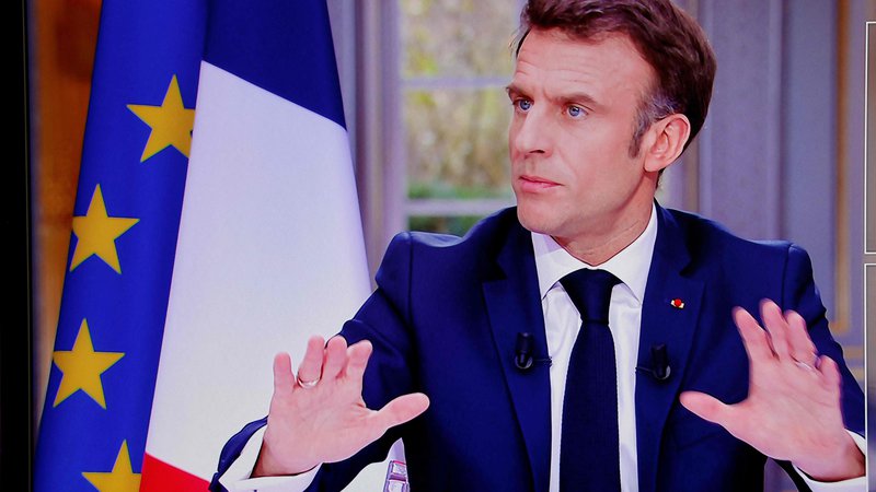 Fotografija: Predsednik Emmanuel Macron je pojasnil, kakšno Francijo hoče. FOTO: Ludovic Marin/AFP
