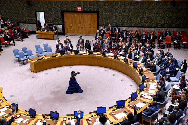 Zasedanje varnostnega sveta OZN na arhivski fotografijil. Foto Andrew Kelly/Reuters
