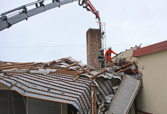 Ekstremno vreme je že pogostejše in bolj pogubno.&nbsp;FOTO: Tadej Regent/Delo
