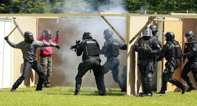 Specialne enote slovenske policije. Foto Aleš Černivec