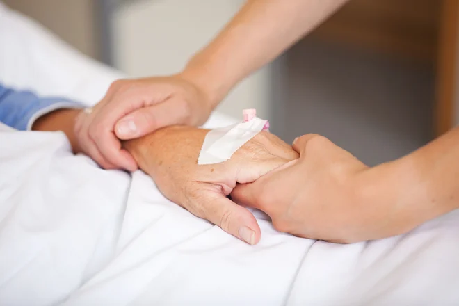 V aktualnem predlogu je vloga zdravnikov bistveno manjša kot v prejšnjem, ki je vzbudil oster odpor med njimi. FOTO: Shutterstock