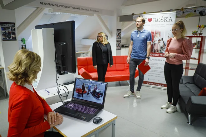 Da mladi odhajajo, je po mnenju Jamška odgovorna tudi »največja katastrofa zadnjih generaciji – bolonjska reforma.« FOTO: Jože Suhadolnik