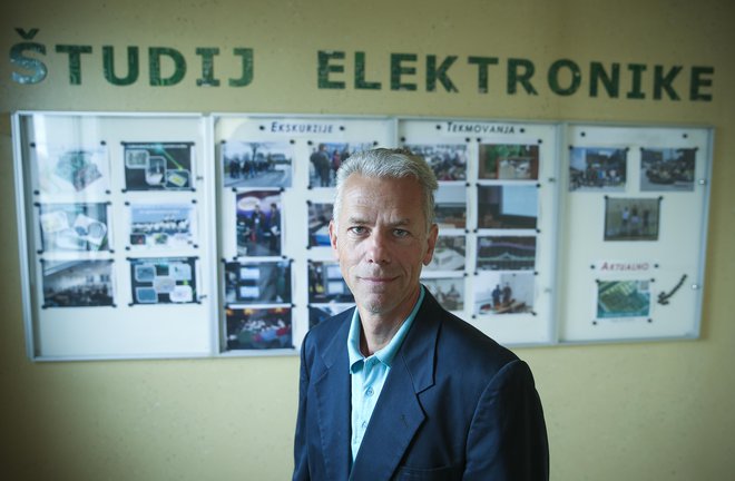 Dr. Marko Topič je eden izmed vodilnih strokovnjakov na področju fotovoltaike. FOTO: Jože Suhadolnik/Delo

 
