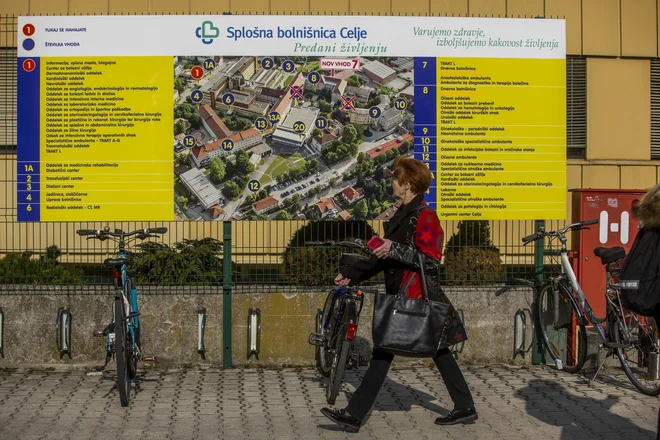 Dodatno delo prek podjemnih pogodb so radiologi v celjski bolnišnici opravili kar med rednim delovnim časom. FOTO: Voranc Vogel/Delo