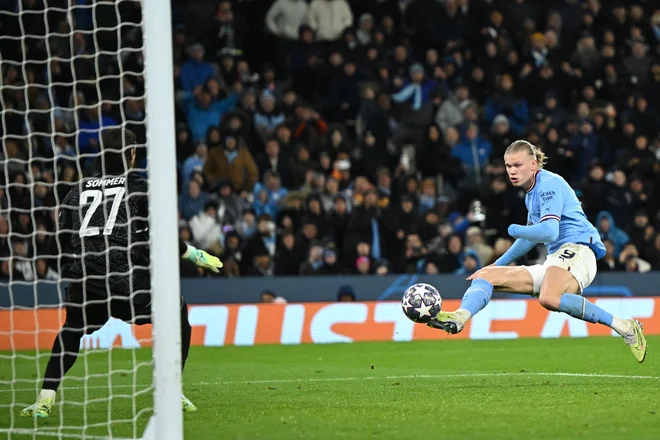 Erling Haaland je na 39. tekmi dosegel 45. zadetek. FOTO: Oli Scarff/AFP