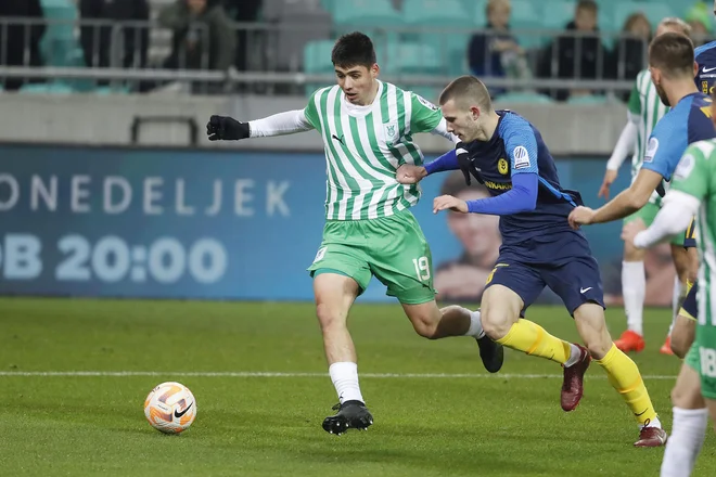 Olimpijin prodajni adut je Svit Sešlar. FOTO: Leon Vidic/Delo