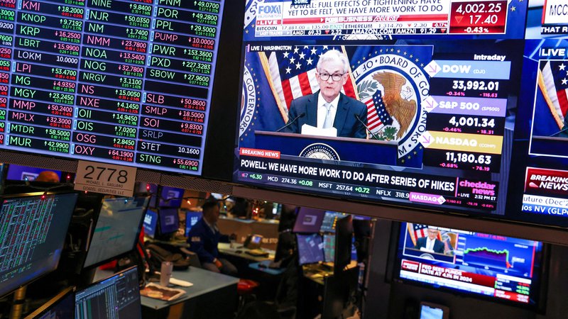 Fotografija: Centralna banka ZDA bo po pričakovanjih v prihodnjih mesecih dosegla vrh svojih obrestnih mer.

FOTO: Andrew Kelly/Reuters