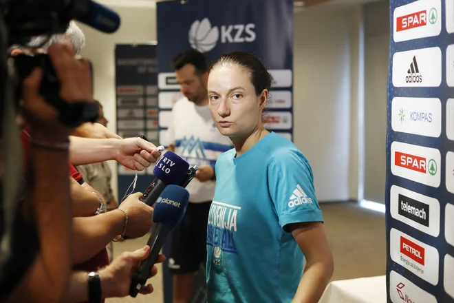 Nika Barič je bila kapetanka in več kot desetletje tudi najmočnejši člen slovenske košarkarske reprezentance. FOTO: Leon Vidic/Delo