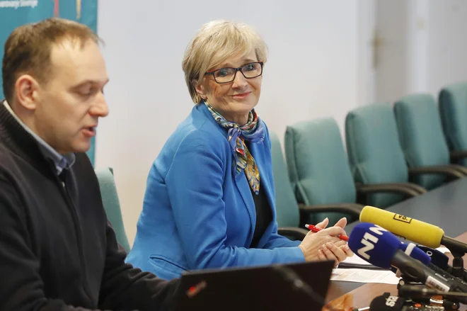 Namesto generalne direktorice Tatjane Mlakar bo zdravstveno blagajno vodila tričlanska uprava. FOTO: Leon Vidic