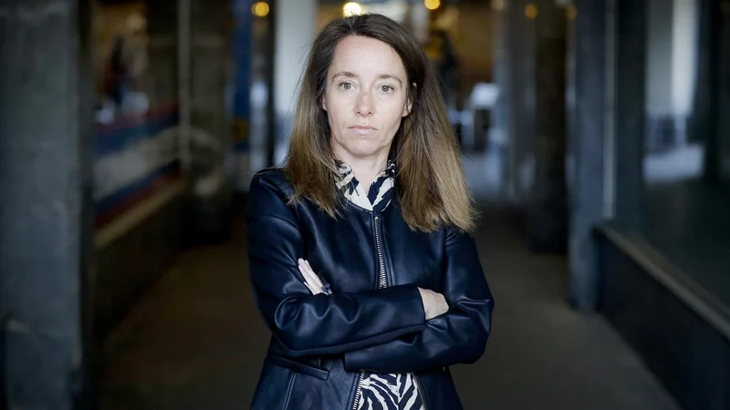 Prof. dr. Tanja Oblak Črnič v svojih raziskavah daje besedo mladim. FOTO: Jože Suhadolnik

 