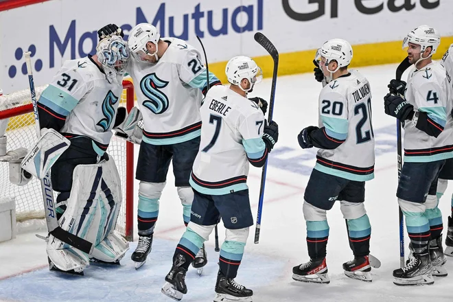 V Koloradu pa so Seattle Kraken premagali domači Avalanche s 3:1. FOTO: Dustin Bradford/Getty Images, AFP