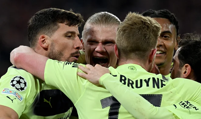 Nogometaši Manchester Cityja bodo za zmage krepko nagrajeni. FOTO: Christof Stache/AFP
