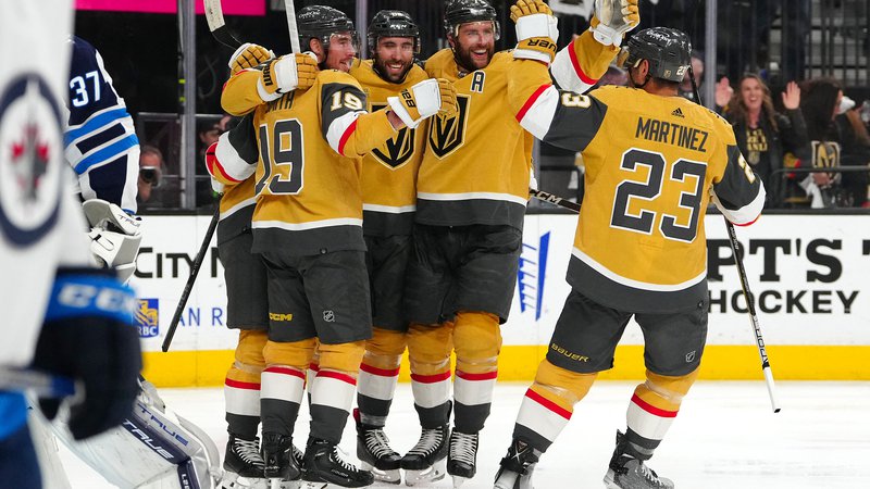 Fotografija: Vegas Golden Knights je prepričljivo premagal in izločil Winnipeg v prvem krogu končnice NHL. FOTO: Stephen R. Sylvanie/Usa Today Sports/Reuters