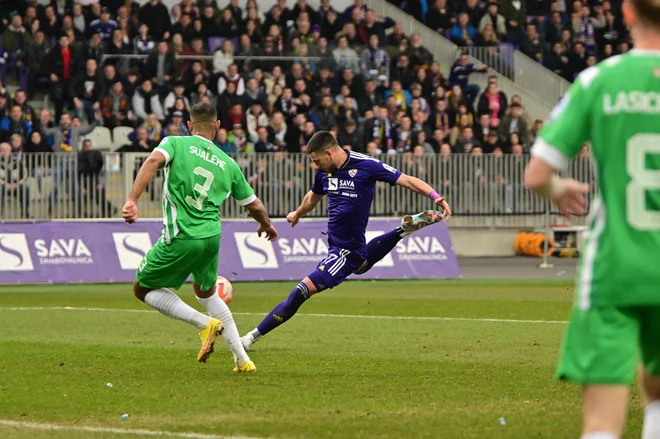 Olimpija in maribor se bosta v Celju pomerila še petič v tej sezoni. FOTO: Marko Pigac/mp Produkcija/pigac.