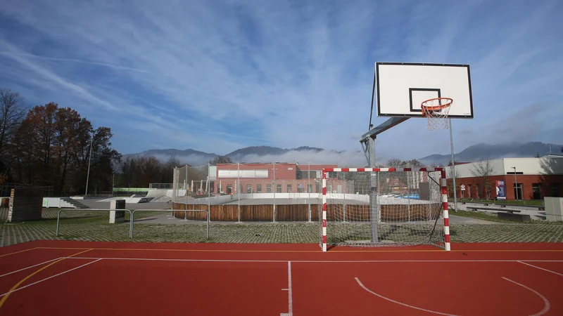 Gradilo se bo športno infrastrukturo. FOTO: Tadej Regent