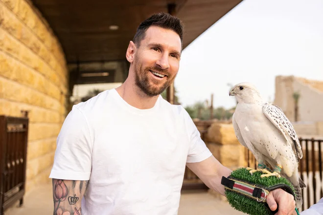 Lionel Messi se je posul s pepelom. FOTO: Reuters