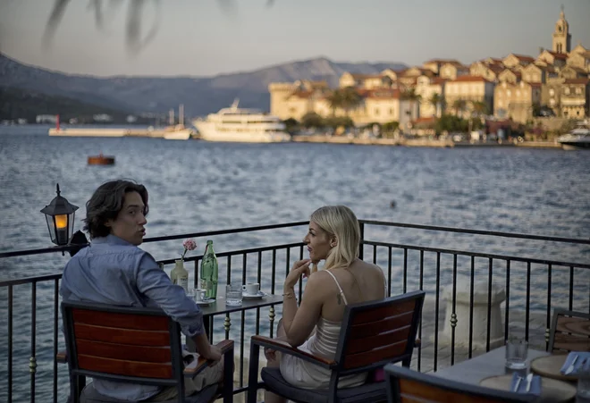 Poleg Slovencev so pogosti kupci nepremičnin na Jadranu Nemci, Skandinavci, Čehi, Slovaki, Rusi, Ukrajinci in diaspora iz nekdanjih jugoslovanskih republik. FOTO: Blaž Samec/Delo