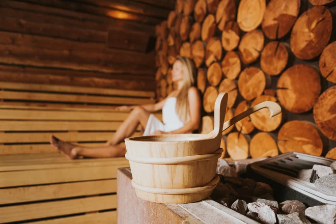 Privoščimo si vsaj nekajdnevni odklop od vseh vrst zaslonov, branja novic, družbenih omrežij ipd.

FOTO: Terme Šmarješke Toplice
