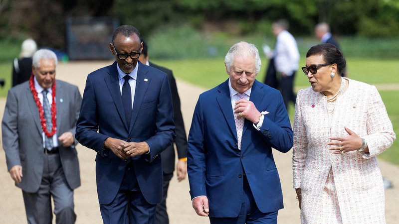 Fotografija: Kralj Karel III. je prejšnji teden izkoristil kronanje tudi za srečanje z voditelji držav Commonwealtha. Foto: Anna Gordon/AFP