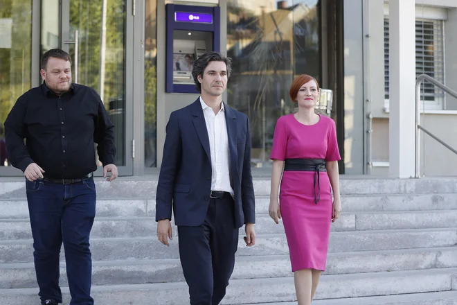 V poslanski skupini Levice zanikajo, da so predlog o novem obveznem progresivnem zdravstvenem prispevku pripravili brez vednosti koordinatorja in podpredsednika vlade Luke Mesca. FOTO: Leon Vidic