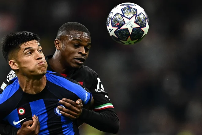 S tekme AC Milan in Inter Milan 10. maja na stadionu San Siro. Foto Gabriel Bouys/Afp