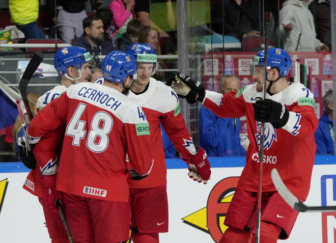 Čehi so na koncu slavili prepričljivo zmago. FOTO: Ints Kalnins/Reuters