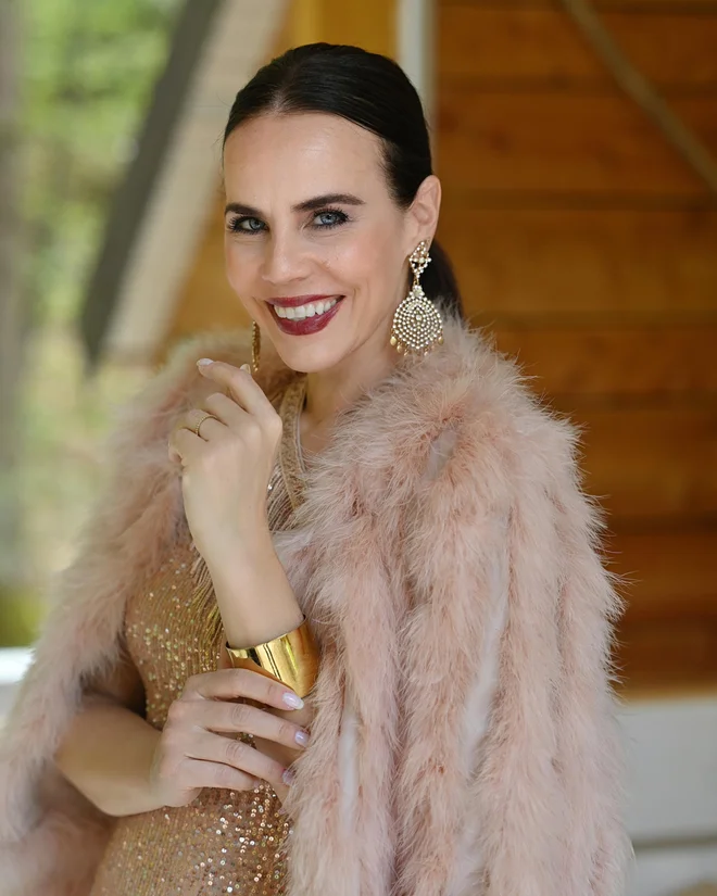 »Modra širina, ki se vsak dan razprostira pred mano, je neprecenljiva,« pravi Primorka Lorella Flego. FOTO: ZEN