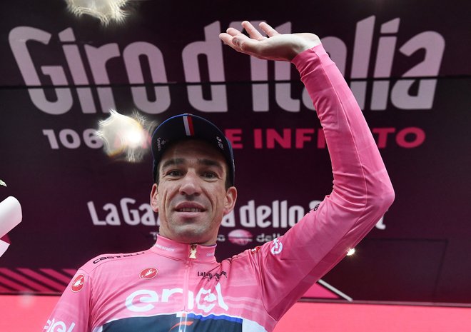 Bruno Armirail je po 24 letih prvi Francoz v rožnatem. FOTO: Jennifer Lorenzini/Reuters