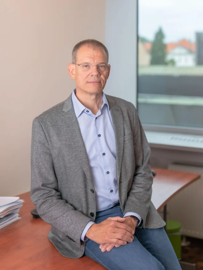 Idealen energetski koncept bi bil, da bi se vsa energija pridobila izključno iz vode, sonca in vetra, pravi Primož Tručl. FOTO: Mediaspeed