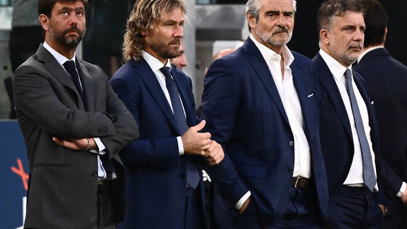 Fotografija: Zdaj že nekdanji vodilni možje Juventusa so staro damo spravili v hude težave. FOTO: AFP