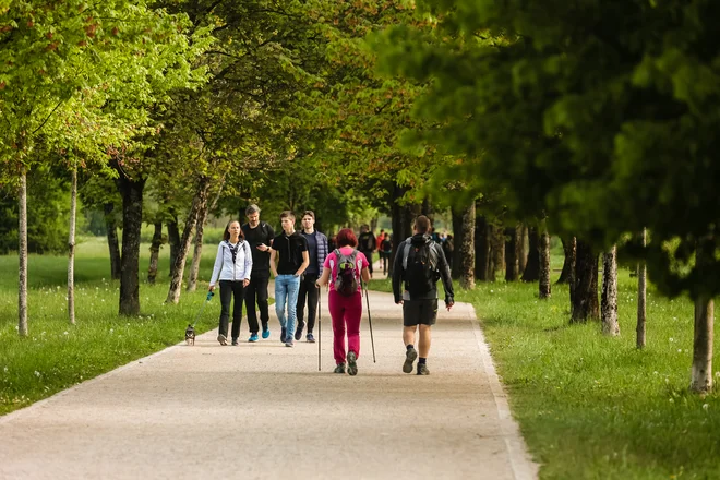 Da je rekreacija pomembna za naše zdravje, se zaveda vse več ljudi. FOTO: Črt Piksi/Delo