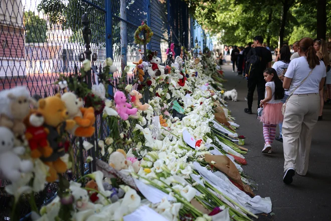 »Ali ste vedeli, da je otrok nujno potreboval vašo pomoč?« je starše mladoletnega morilca vprašala mama deklice, ki je umrla pod njegovimi streli. FOTO: Armin Durgut/Pixsell 