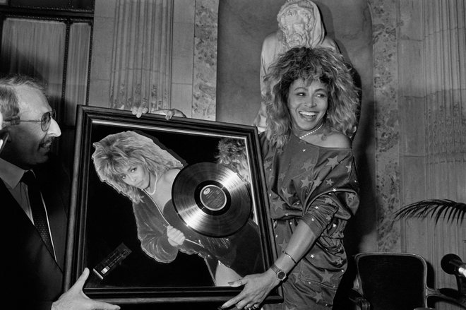 Med kariero si je prislužila naziv kraljice rock'n'rolla in prejela 12 grammyjev. FOTO:  Georges Bendrihem/AFP