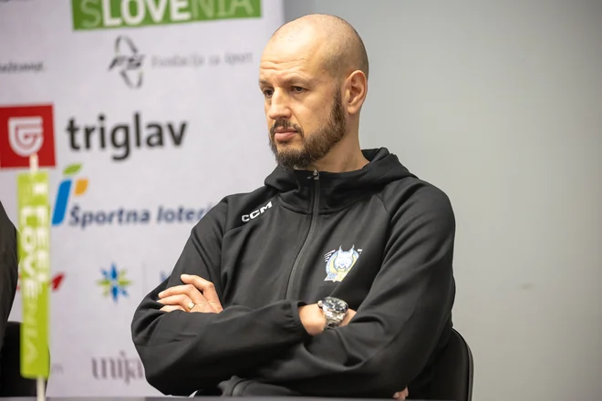Dejan Kontrec ne občuti prav posebnega razočaranja zaradi izpada slovenske hokejske reprezentance. FOTO: Črt Piksi/Delo