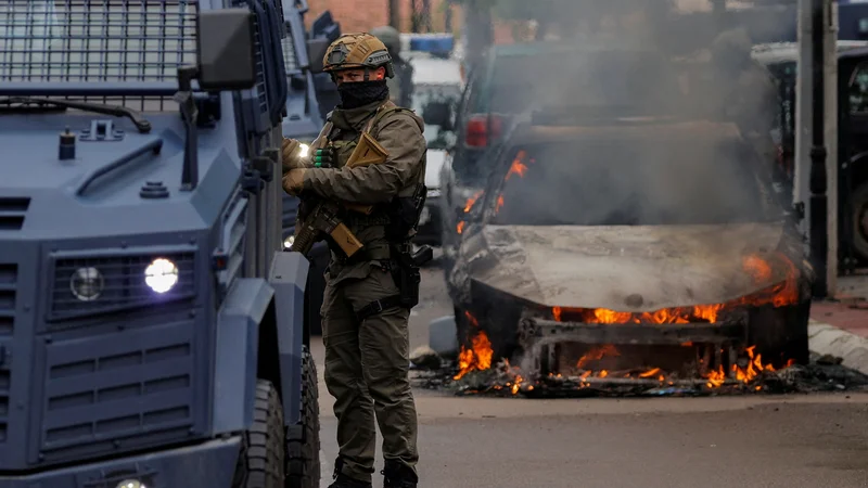Fotografija: Na severu Kosova je napeto. FOTO: Stringer Reuters