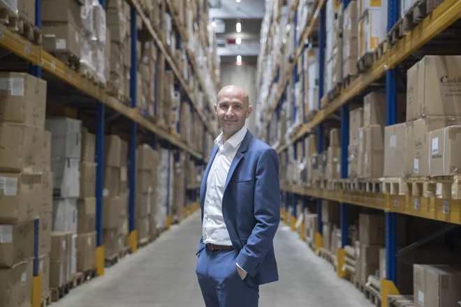 V zadnjih letih smo se veliko ukvarjali s pogodbeno logistiko in ta je postala pomemben steber našega poslovanja, pravi Viktor Kastelic. FOTO: Leon Vidic/Delo