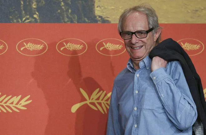 Ken Loach je prvo zlato palmo prejel leta 2006 za vojno dramo Veter, ki trese ječmen, drugo pa deset let pozneje za socialno dramo Jaz, Daniel Blake. FOTO: Reuters