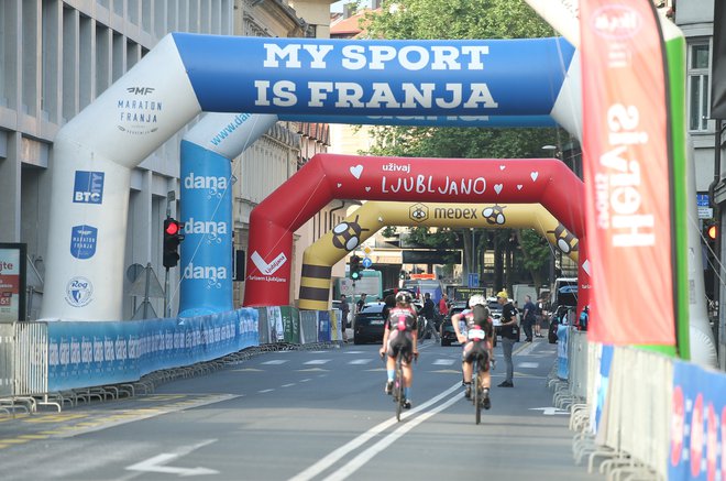 Utrinki z letošnjega maratona Franja. FOTO: Jože Suhadolnik/Delo