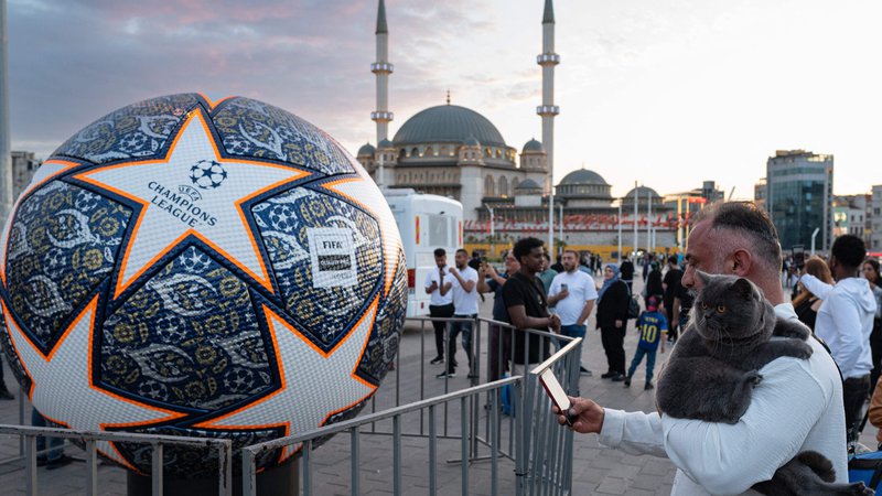 Fotografija: Finalni dvoboj lige prvakov med Manchester Cityjem ter Interjem bo že drugič gostil Istanbul. FOTO: Umit Turhan Coskun/AFP