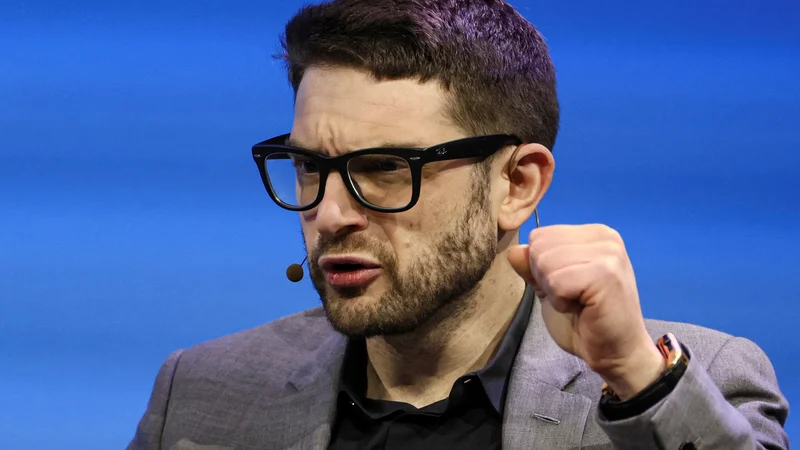 V svojem prvem intervjuju kot naslednik svojega očeta je Alex Soros napovedal, da bo družinsko dobrodelno podjetje povečalo njihovo podporo volilnim pravicam in pravicam do splava. FOTO: Brendan Mcdermid/Reuters