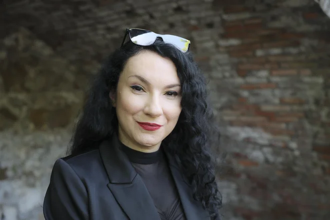 Roman 21. stoletja je izraziteje kot prej nosilec idej, meni Dijana Matković. FOTO: Jože Suhadolnik