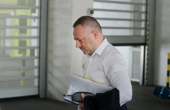 Minister Danijel Bešič Loredan. Njegova dvojna igra postaja vse bolj očitna. FOTO: Blaž Samec/Delo