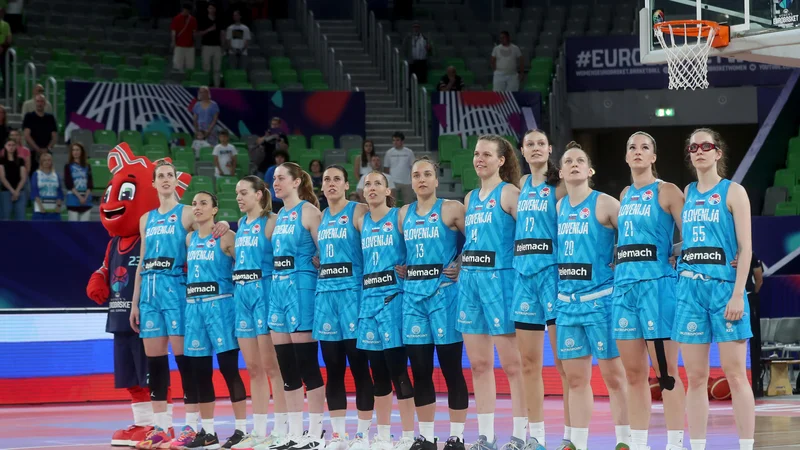 Hitro so splahneli upi o odmevni uvrstitvi naše reprezentance na prvenstvu doma. FOTO: Blaž Samec/Delo