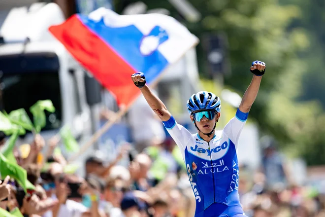 Zmaga v 4. etapi po Sloveniji je šla v Kolumbijo. FOTO: Matic Klanšek Velej/Sportida
