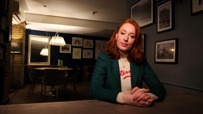 Kako se je Hannah Fry spoprijela z rakom. Foto TVS