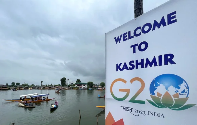 Evropska unija ter številne države G7 in G20, organizacije in združenja menijo, da je treba hitro in s skupnimi močmi odpraviti neravnovesja in krivice. FOTO: Altaf Hussain/Reuters