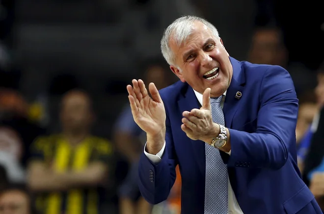 Sloviti trener Željko Obradović je osebno izjemno zbirko lovorik zdaj obogatil z novo. FOTO: Sergio Perez/Reuters