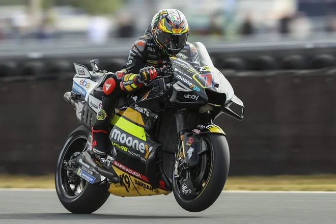 Marco Bezzecchi je dobil sobotno rundo na Nizozemskem. FOTO: Vincent Jannink/AFP