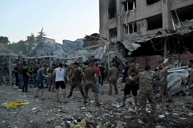 Uničeno mesto Kramatorsk FOTO: Genya Savilov/AFP